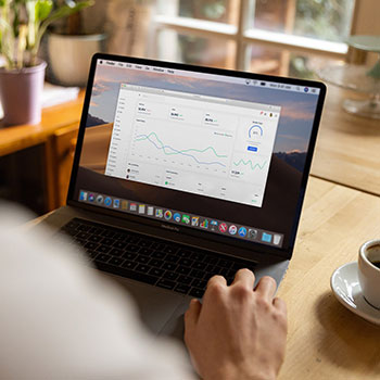 91直播色五月,揭秘网络直播的色情乱象